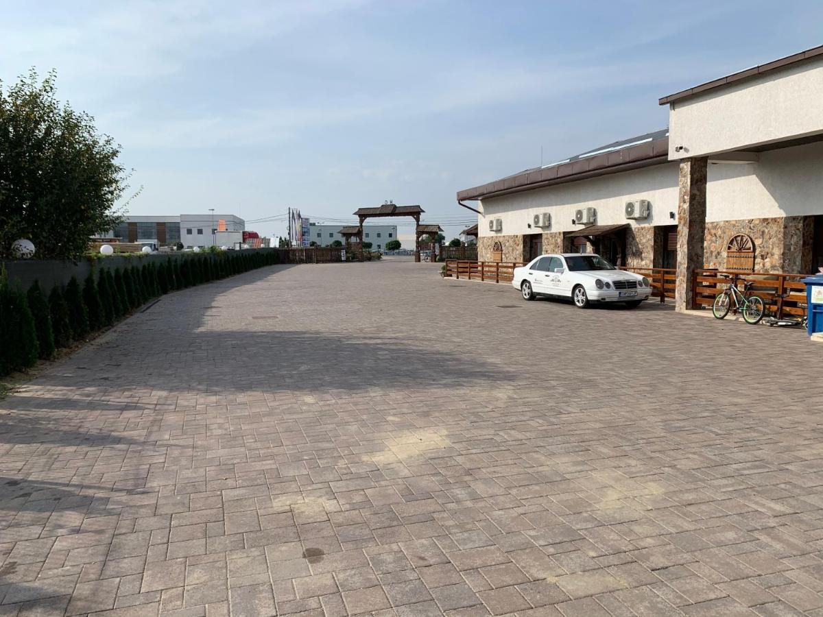 Hanu Lui Gica Spa Satu Mare Buitenkant foto