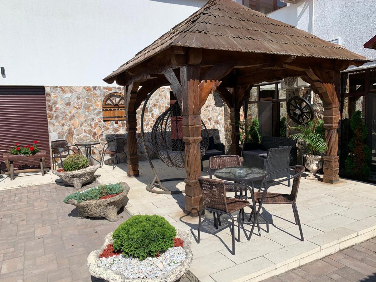 Hanu Lui Gica Spa Satu Mare Buitenkant foto