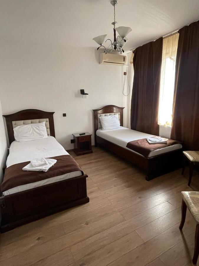 Hanu Lui Gica Spa Hotel Satu Mare Buitenkant foto