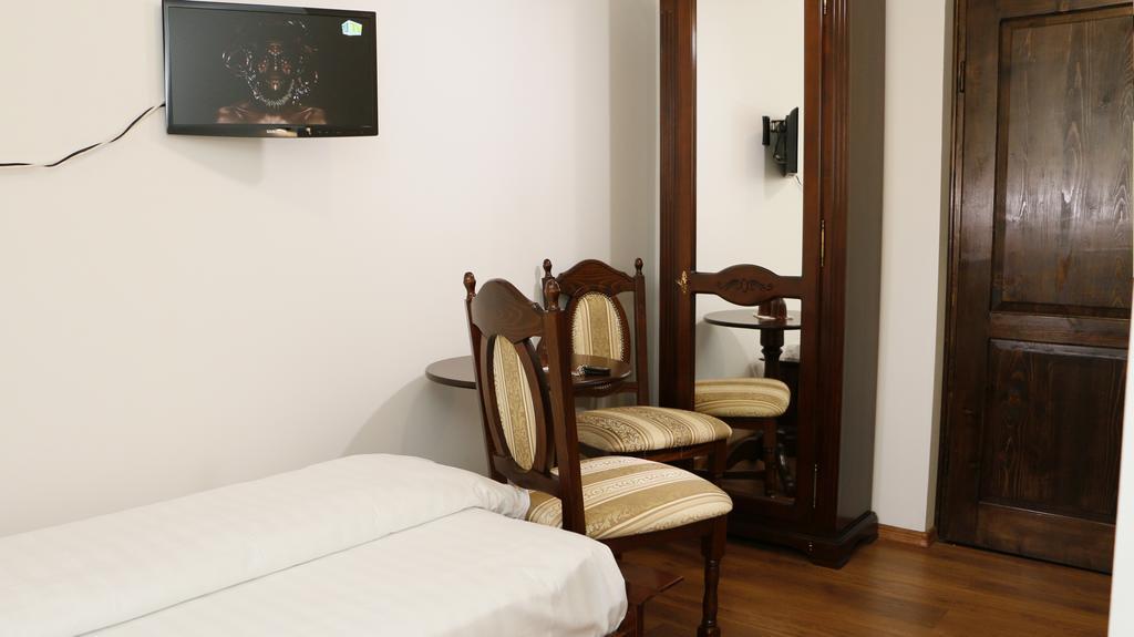 Hanu Lui Gica Spa Satu Mare Kamer foto