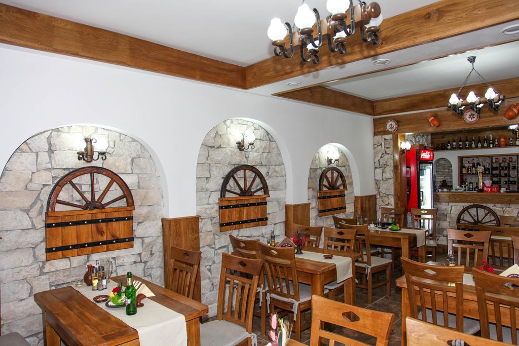 Hanu Lui Gica Spa Satu Mare Buitenkant foto