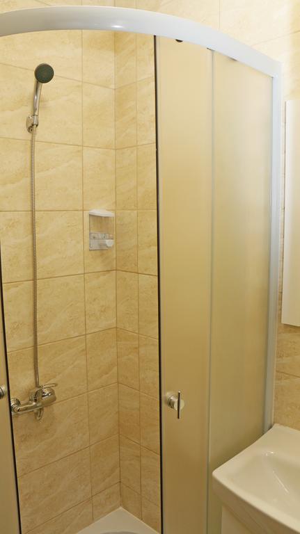 Hanu Lui Gica Spa Satu Mare Kamer foto