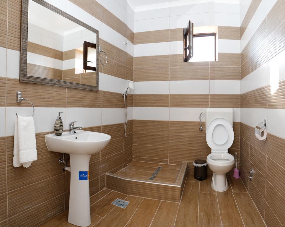 Hanu Lui Gica Spa Satu Mare Buitenkant foto